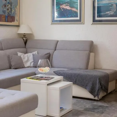 Holiday home Seaside Family Friendly House With A Swimming Pool Sparadici, - 24200 Sibenik
