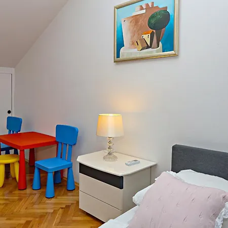 Seaside Family Friendly House With A Swimming Pool Sparadici, - 24200 Holiday home Sibenik